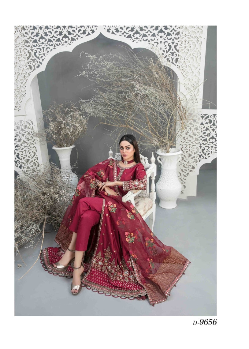 Bin Ilyas D-162 Marina Palachi Shawl – Deep Plum | Premium Embroidered Formal Wear
