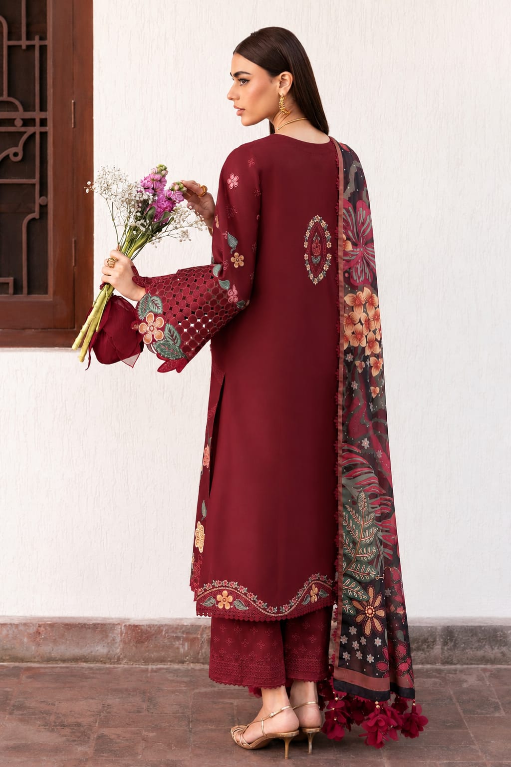 Jazmin D-02 Karandi – Luxury Embroidered winter  3-Piece Suit