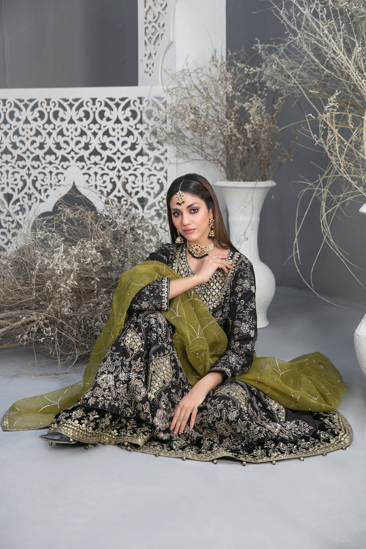 Tawakkal Fabrics Serai D-9657 Embroidered Fancy Dupatta Suit – Black & Olive Green | Premium 3-Piece Formal Wear